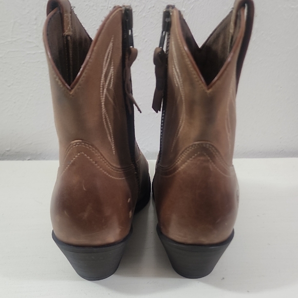 Ariat Women's Brown Darlin Ankle Booties Size 9 - Picture 4 of 8